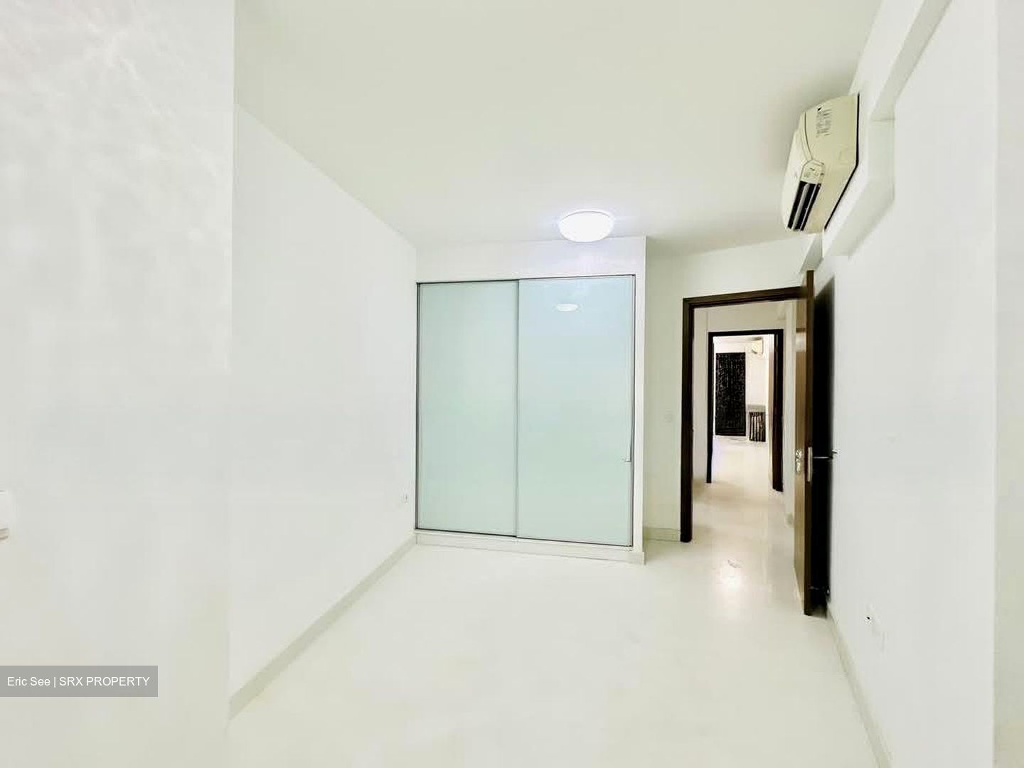 Smart Suites (D14), Apartment #582733121